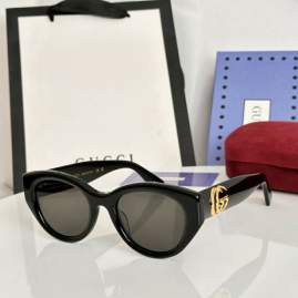 Picture of Gucci Sunglasses _SKUfw79398979fw
